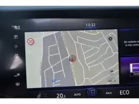Volkswagen Touareg thumbnail 25