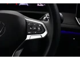 Volkswagen Tiguan thumbnail 12