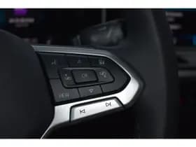 Volkswagen Golf thumbnail 20