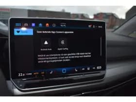 Volkswagen Golf thumbnail 24