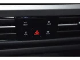 Volkswagen Golf thumbnail 30