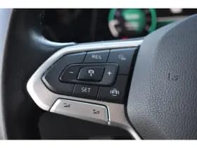 Volkswagen Golf thumbnail 16