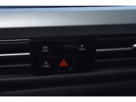 Volkswagen Golf thumbnail 24
