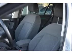 Volkswagen Golf thumbnail 9