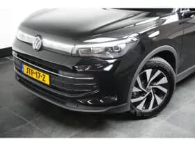 Volkswagen Tiguan thumbnail 2
