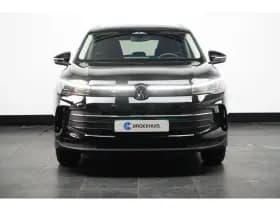 Volkswagen Tiguan thumbnail 2