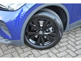 Volkswagen ID.4 thumbnail 7