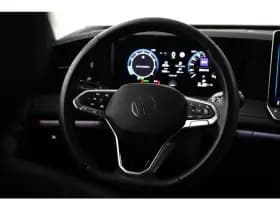 Volkswagen Tiguan thumbnail 10