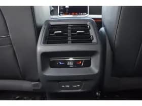 Volkswagen Tiguan thumbnail 11