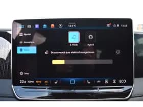 Volkswagen Tiguan thumbnail 33