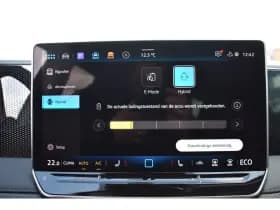 Volkswagen Tiguan thumbnail 34