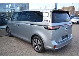 Volkswagen ID. Buzz thumbnail 2