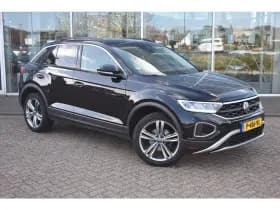 Volkswagen T-Roc thumbnail 2