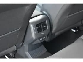 Volkswagen T-Roc thumbnail 13