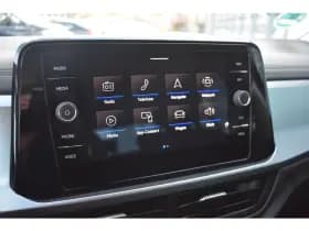 Volkswagen T-Roc thumbnail 24