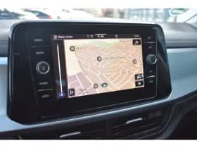 Volkswagen T-Roc thumbnail 26