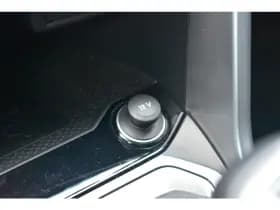 Volkswagen T-Roc thumbnail 30