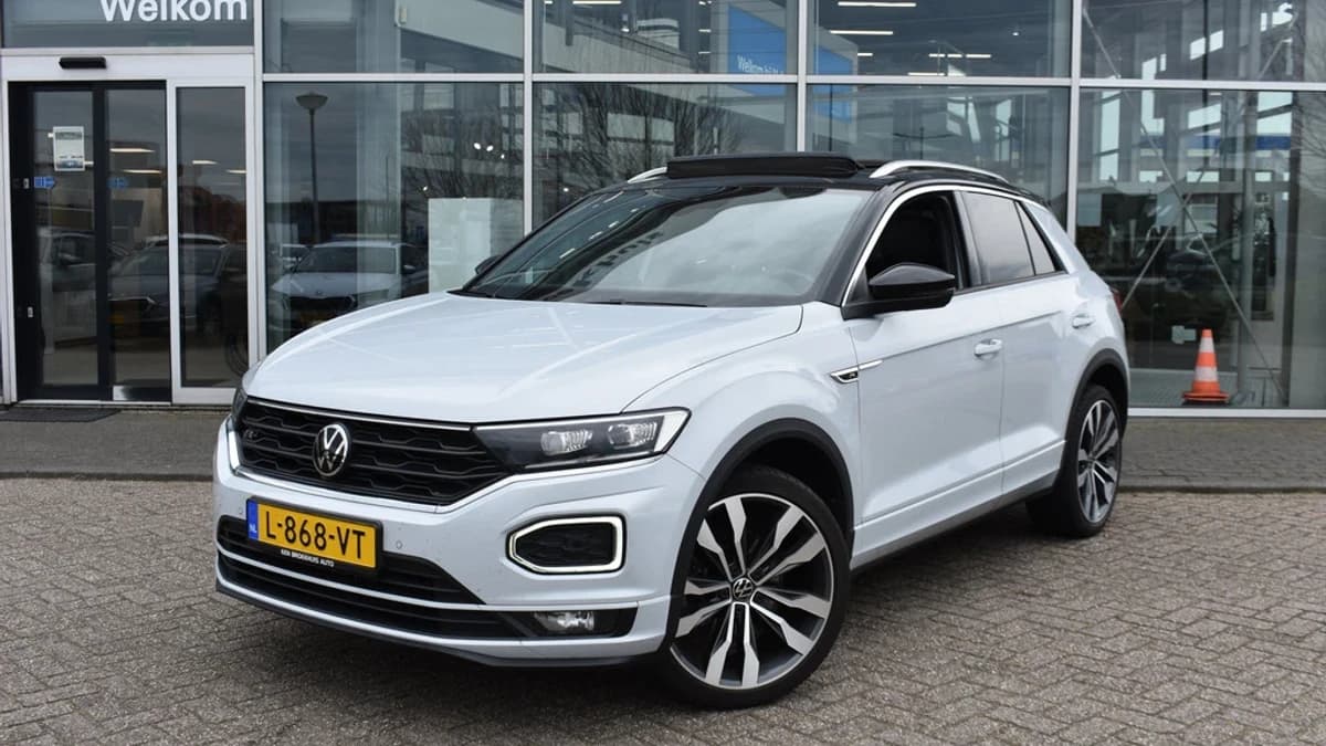 Volkswagen T-Roc — foto 1