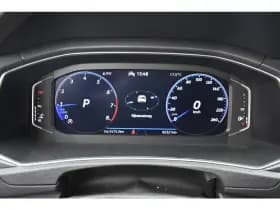 Volkswagen T-Roc thumbnail 17