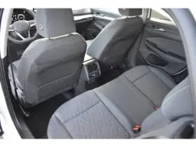 Volkswagen Golf thumbnail 13