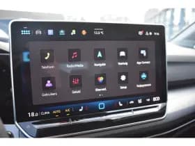 Volkswagen Golf thumbnail 20