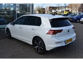 Volkswagen Golf thumbnail 3