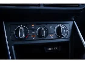 Volkswagen Polo thumbnail 28