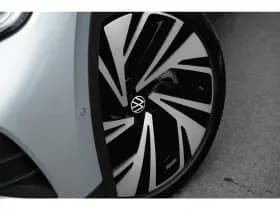 Volkswagen ID.4 thumbnail 5