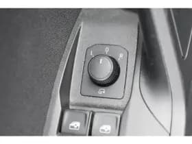 SEAT Arona thumbnail 13