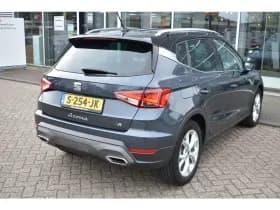 SEAT Arona thumbnail 4