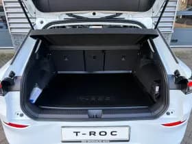 Volkswagen T-Roc thumbnail 12