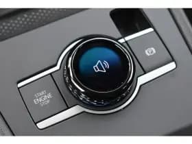 Volkswagen T-Roc thumbnail 33