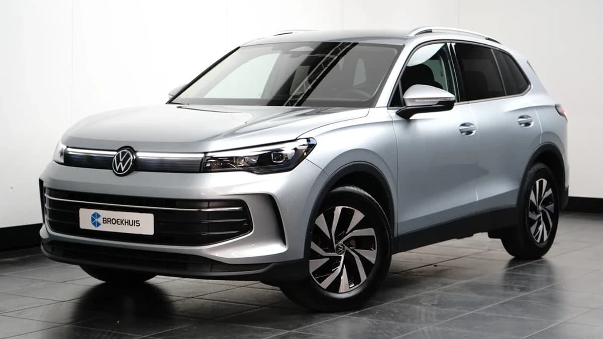 Volkswagen Tiguan — foto 1