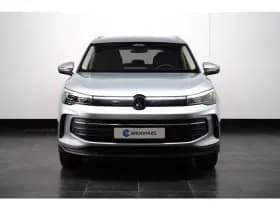 Volkswagen Tiguan thumbnail 2