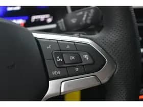 Volkswagen T-Roc thumbnail 19