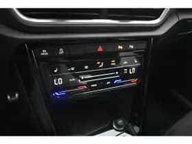 Volkswagen T-Roc thumbnail 29