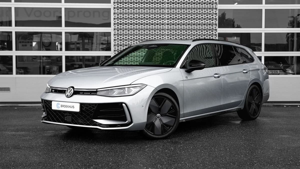 Volkswagen Passat — foto 1