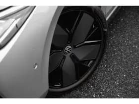 Volkswagen Passat thumbnail 5
