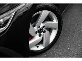 Volkswagen Golf thumbnail 5