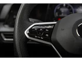 Volkswagen Golf thumbnail 7