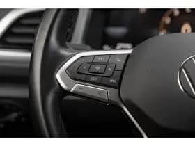 Volkswagen T-Roc thumbnail 15