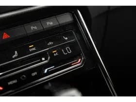 Volkswagen T-Roc thumbnail 20
