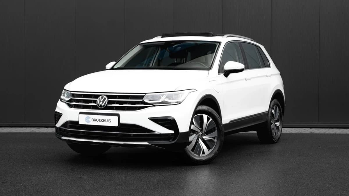 Volkswagen Tiguan — foto 1