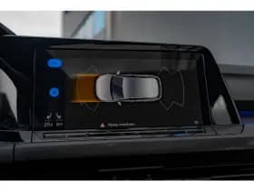 Volkswagen Golf thumbnail 18