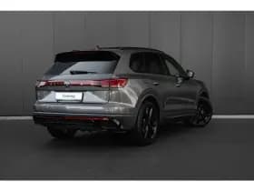 Volkswagen Touareg thumbnail 2