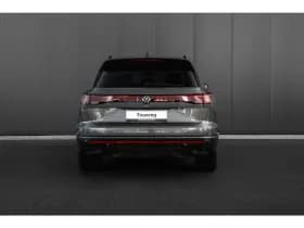 Volkswagen Touareg thumbnail 12