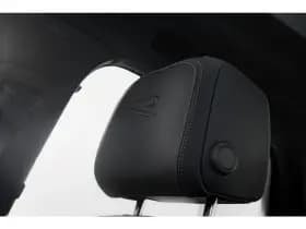 Volkswagen Touareg thumbnail 21