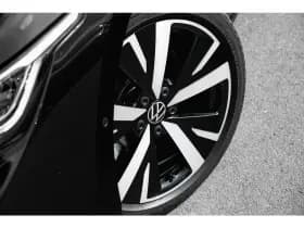 Volkswagen Golf thumbnail 5