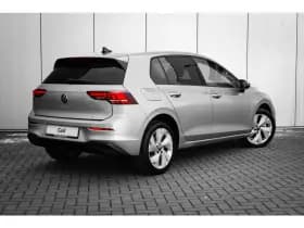 Volkswagen Golf thumbnail 2
