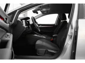 Volkswagen Golf thumbnail 28